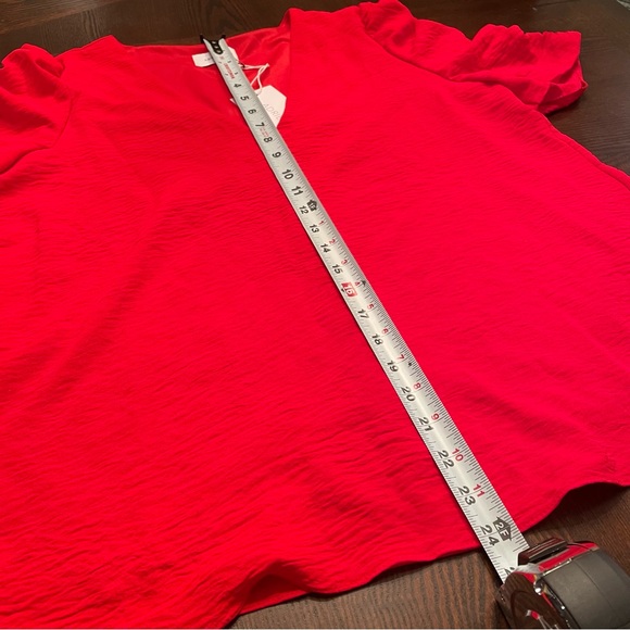 NWT Adrienne Red Ruched Sleeves V-Neck Top | Size Large - Picture 6 of 15